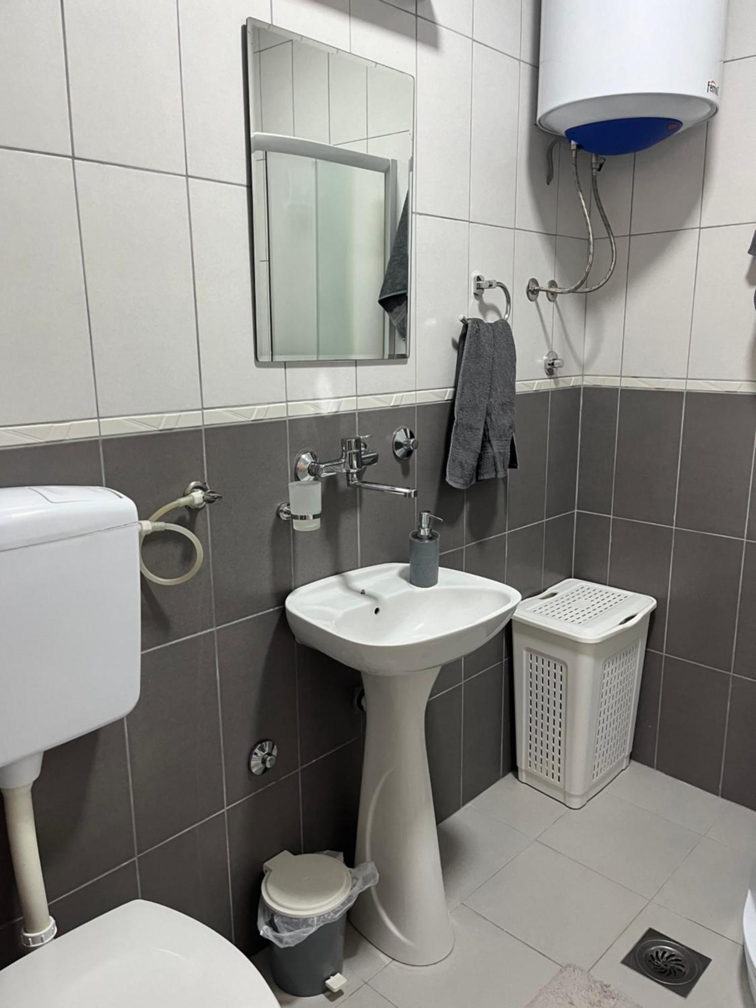 Cozy Apartment With The View بلوزين المظهر الخارجي الصورة